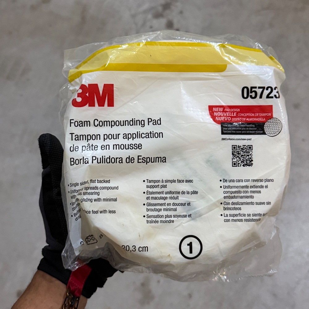 3M Foam Compounding Pad 05723 8in White Hookit Single Sided Convoluted Pad